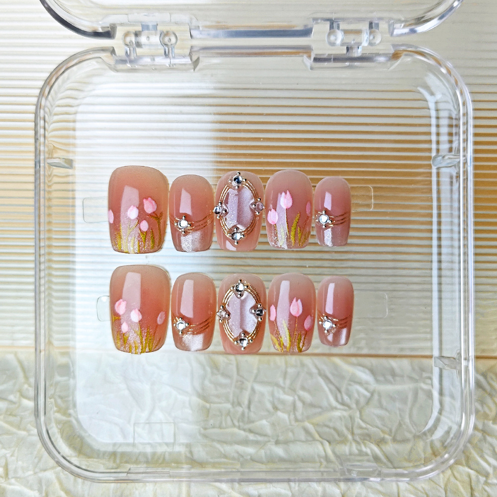 Parche de uñas de tulipán tridimensional 3D Gema con incrustaciones de diamantes Armadura portátil hecha a mano 10 piezas de uñas de ojo de gato de código dividido Armadura corta image 4
