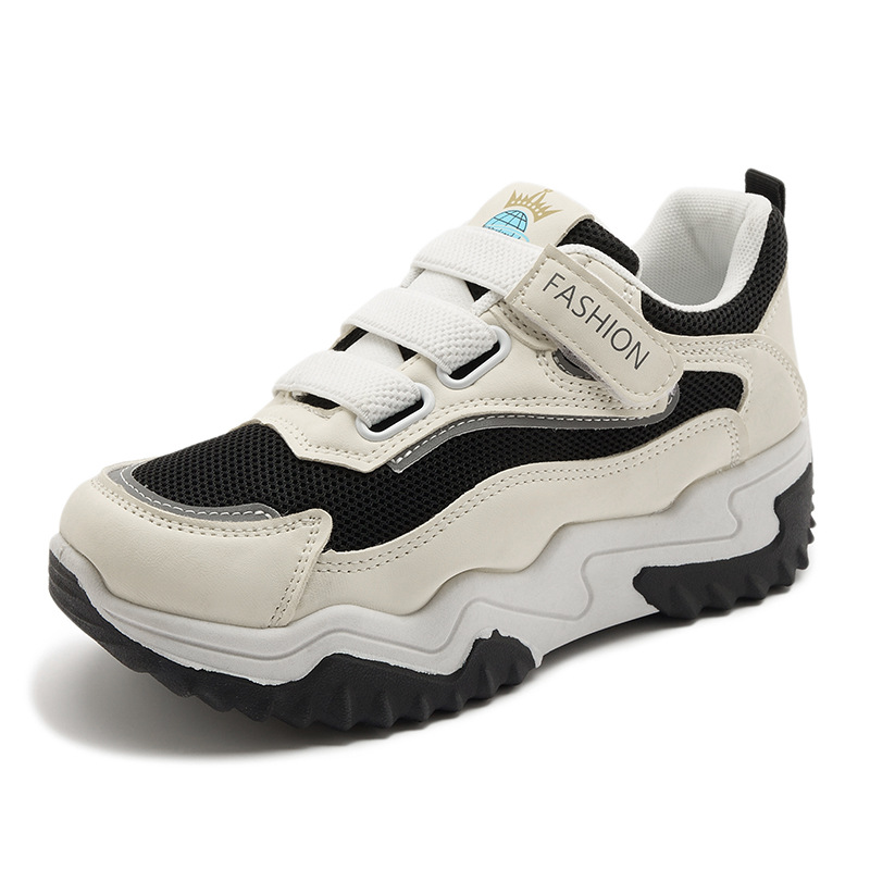 Zapatos blancos para mujeres con suela gruesa, primavera y verano de 2026 nuevos zapatos de cuero casuales deportivos ligeros con lazos para papá
