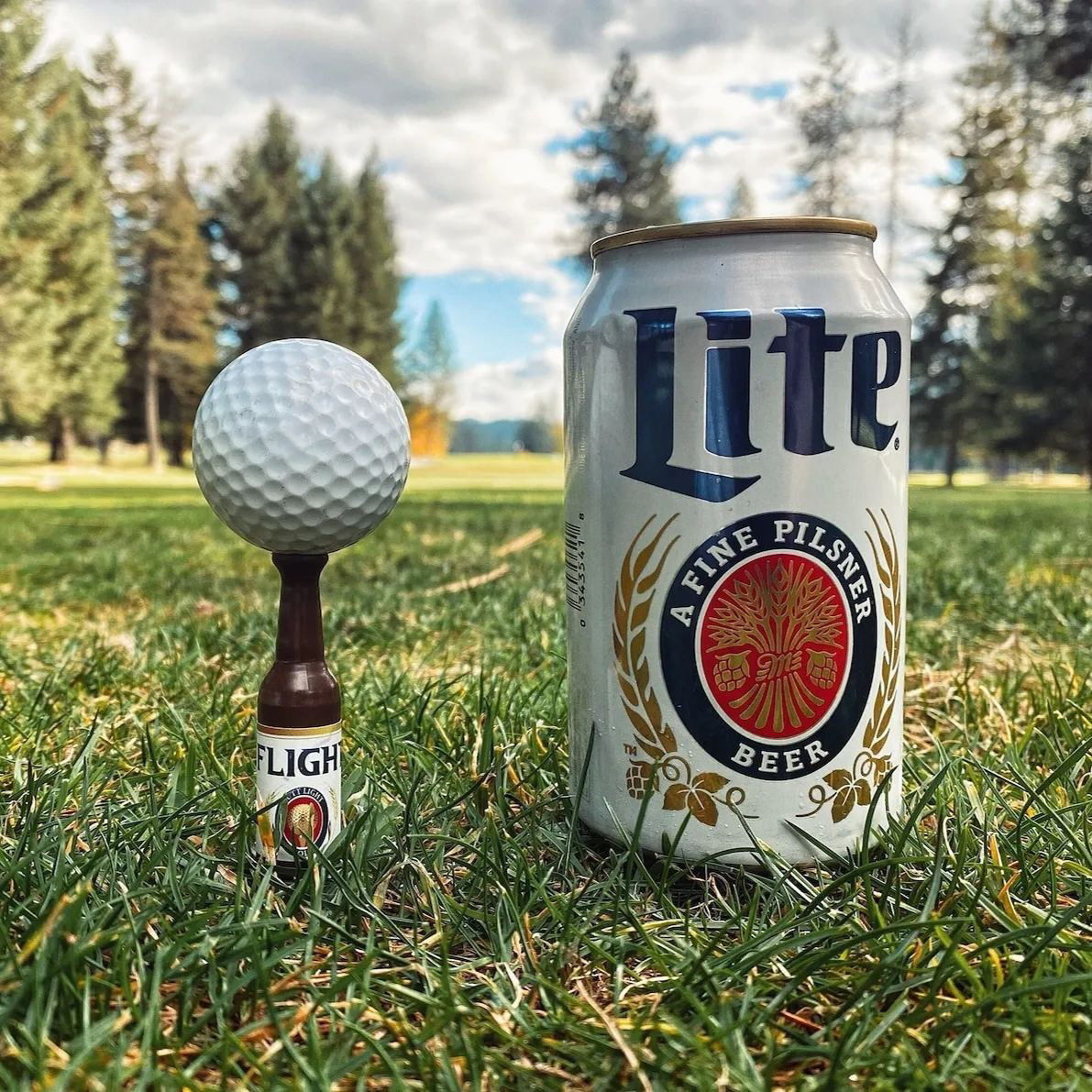 2023跨境新品Mini Beer Bottle Golf Tees 树脂地插瓶子现货批发