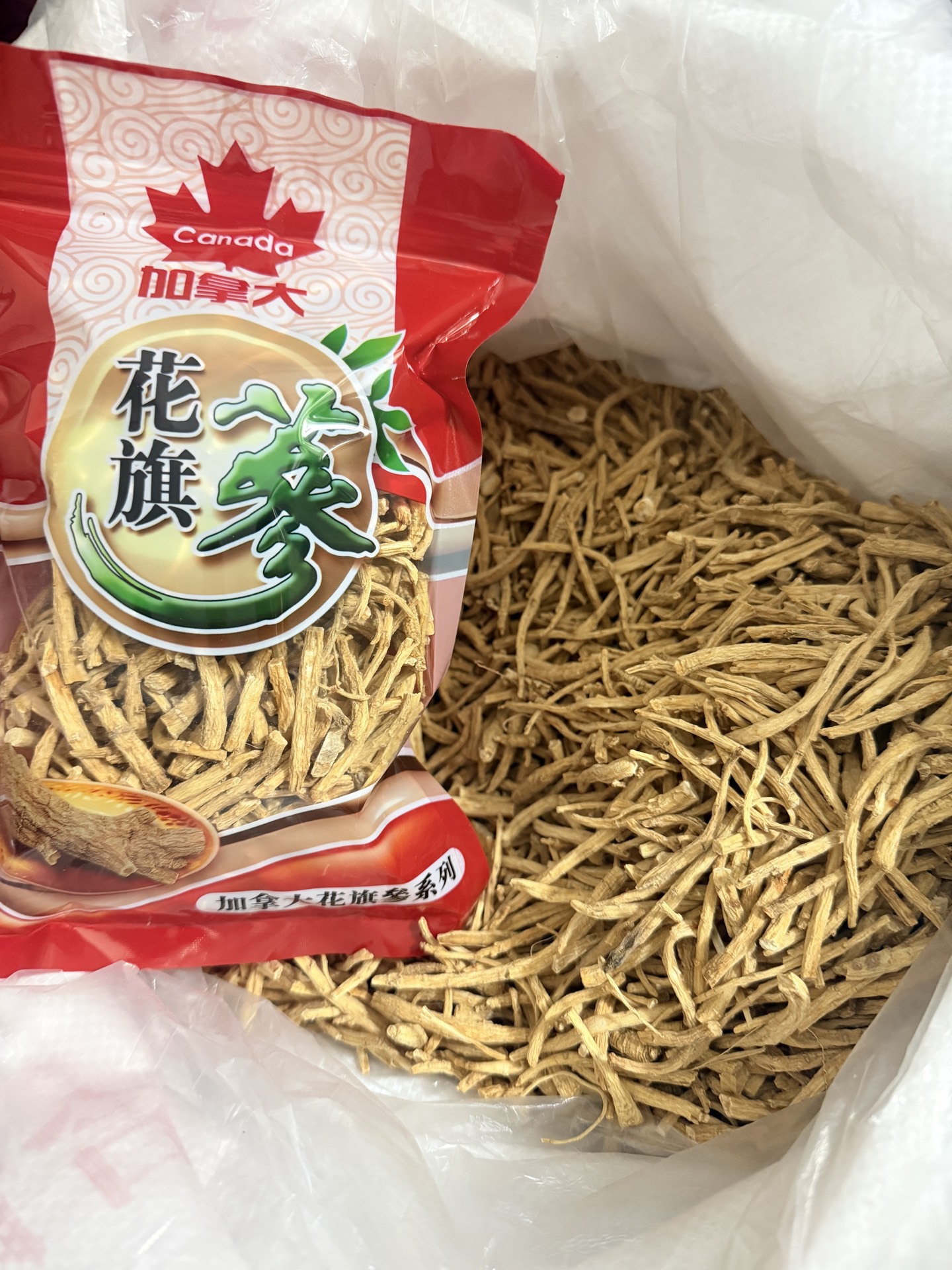 Canadian American Ginseng Coarse Roots and Rootlets for Soup and Tea 250g overview