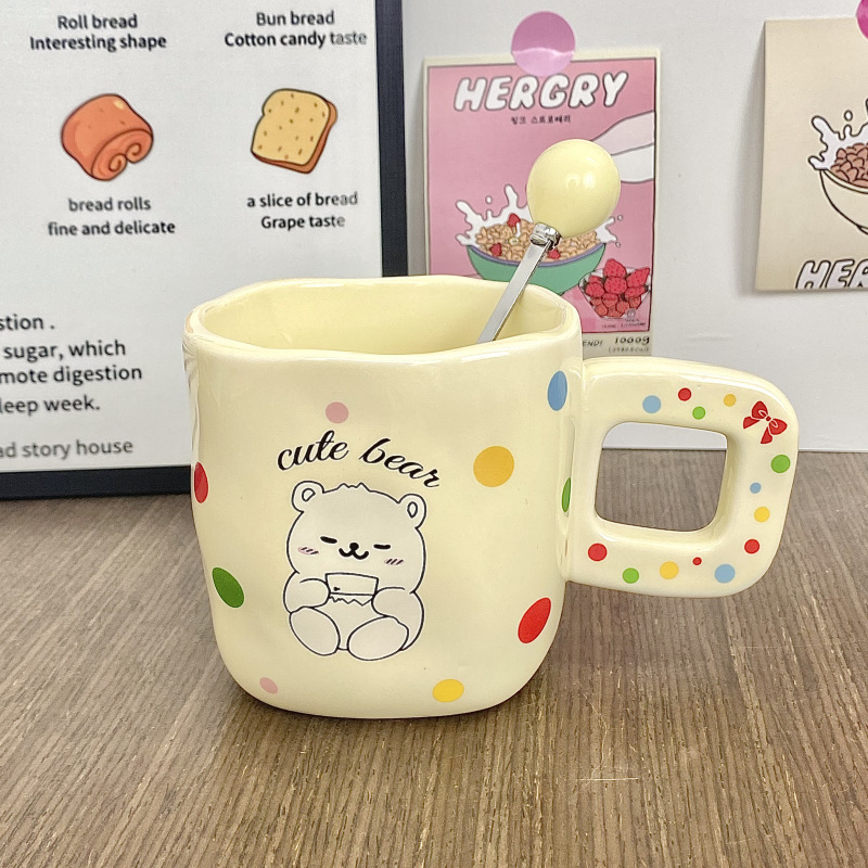 Taza de cerámica Taza de dibujos animados creativa Regalo de mano Regalo de cumpleaños lindo Taza para beber para niñas Taza de café para parejas