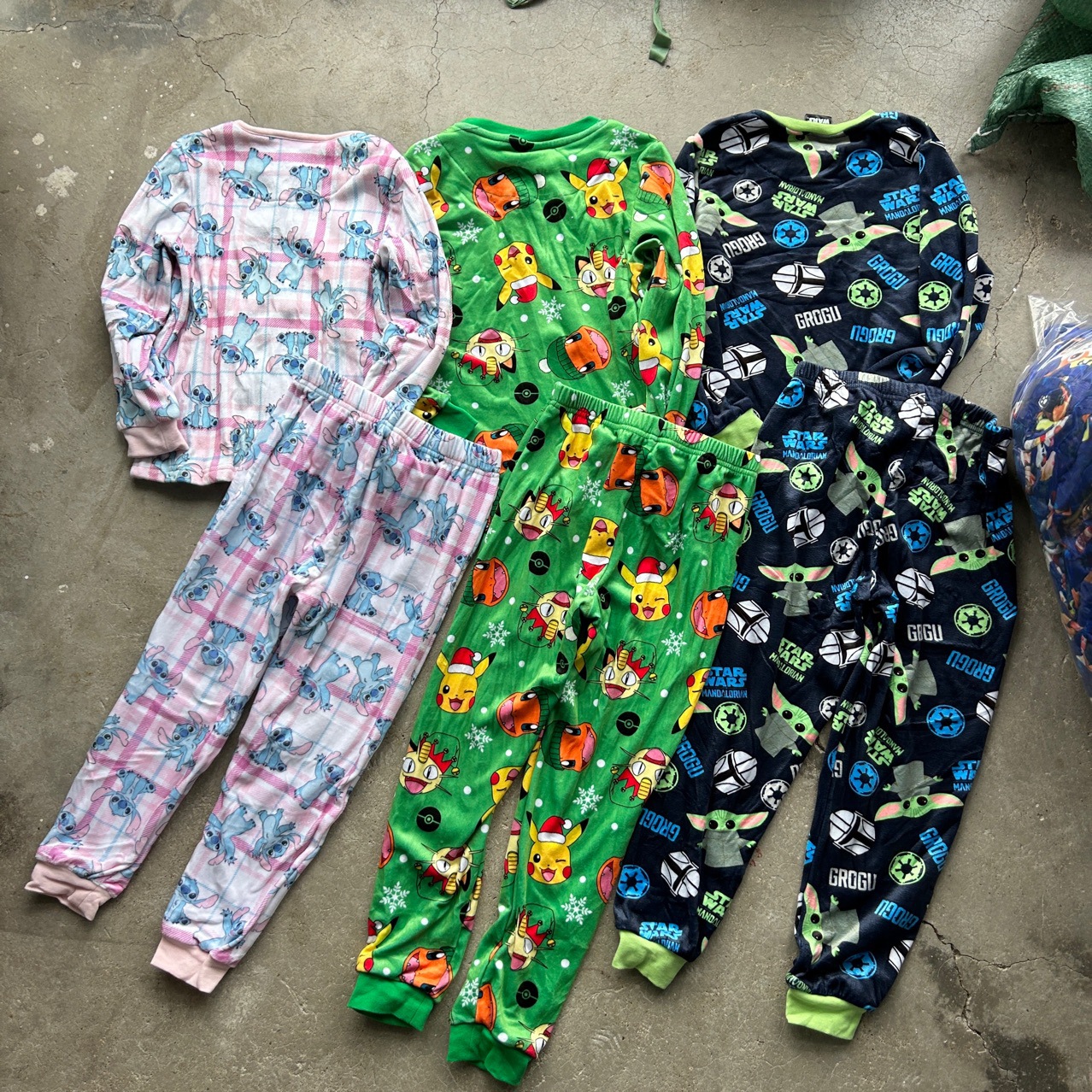 25 nuevos bebés de peluche ropa para el hogar pantalones de manga larga de dibujos animados 2 piezas de manga infantil