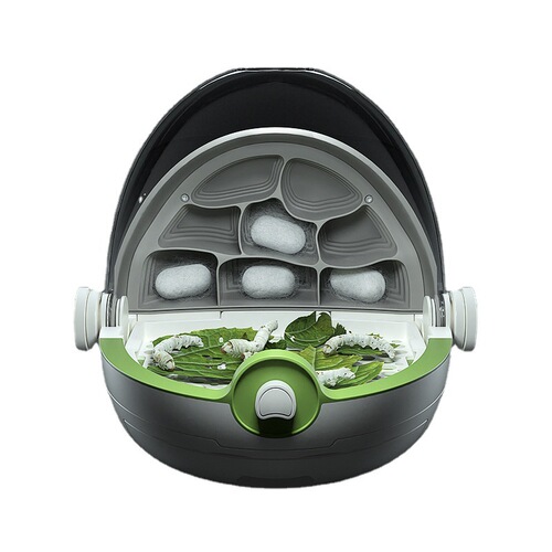 Scientific canned silkworm baby breeding space capsule children's insect observation box live animal breeding bucket silkworm breeding set