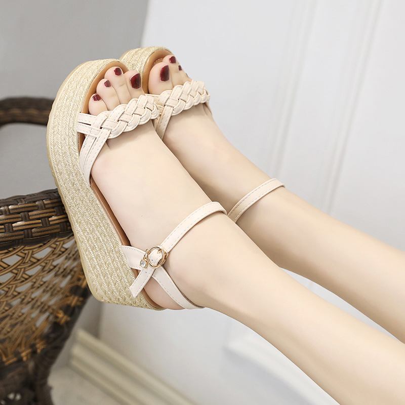 New Model Women's Wedge Sandals With High Heel, Single Strap Buckle, Solid Color Peep-toe Sandals, European And American_vogvips.com
