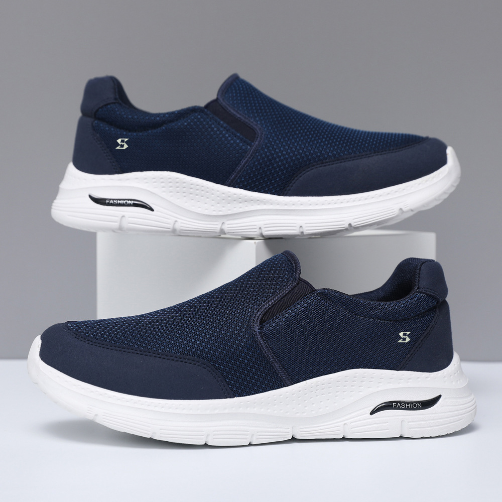 Papá zapatos nuevos zapatos ligeros transpirables diarios al aire libre zapatos al por mayor un pedazo de zapatos deportivos de mediana edad para hombres