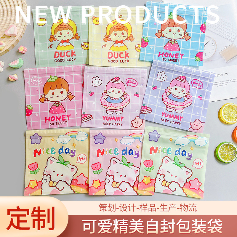 Universal cartoon transparent food play