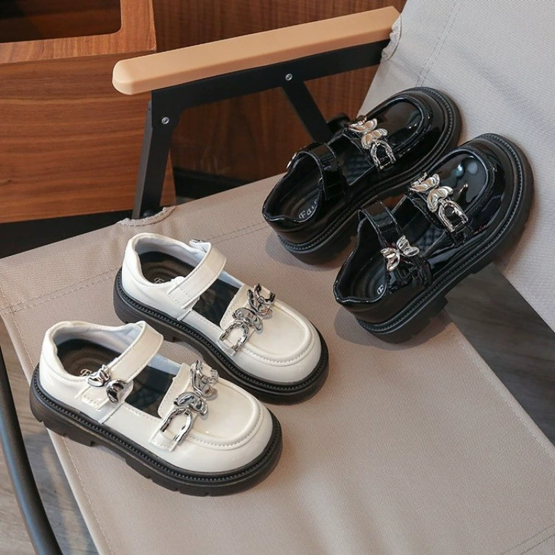 Детские кожаные туфли для девочек, осень 2024, новая модель, стиль принцессы, модные мягкие британские туфли для выступлений и танцев