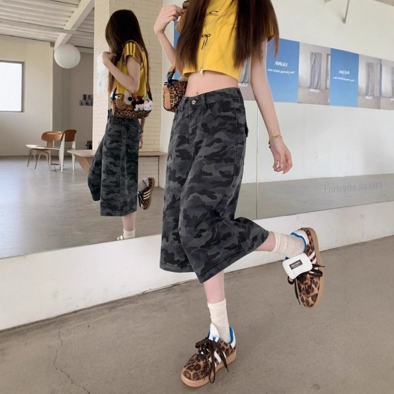 American Retro Camouflage Cargo Jeans for Women, Summer 2025 New Plus-Size Wide-Leg Straight Cropped Pants