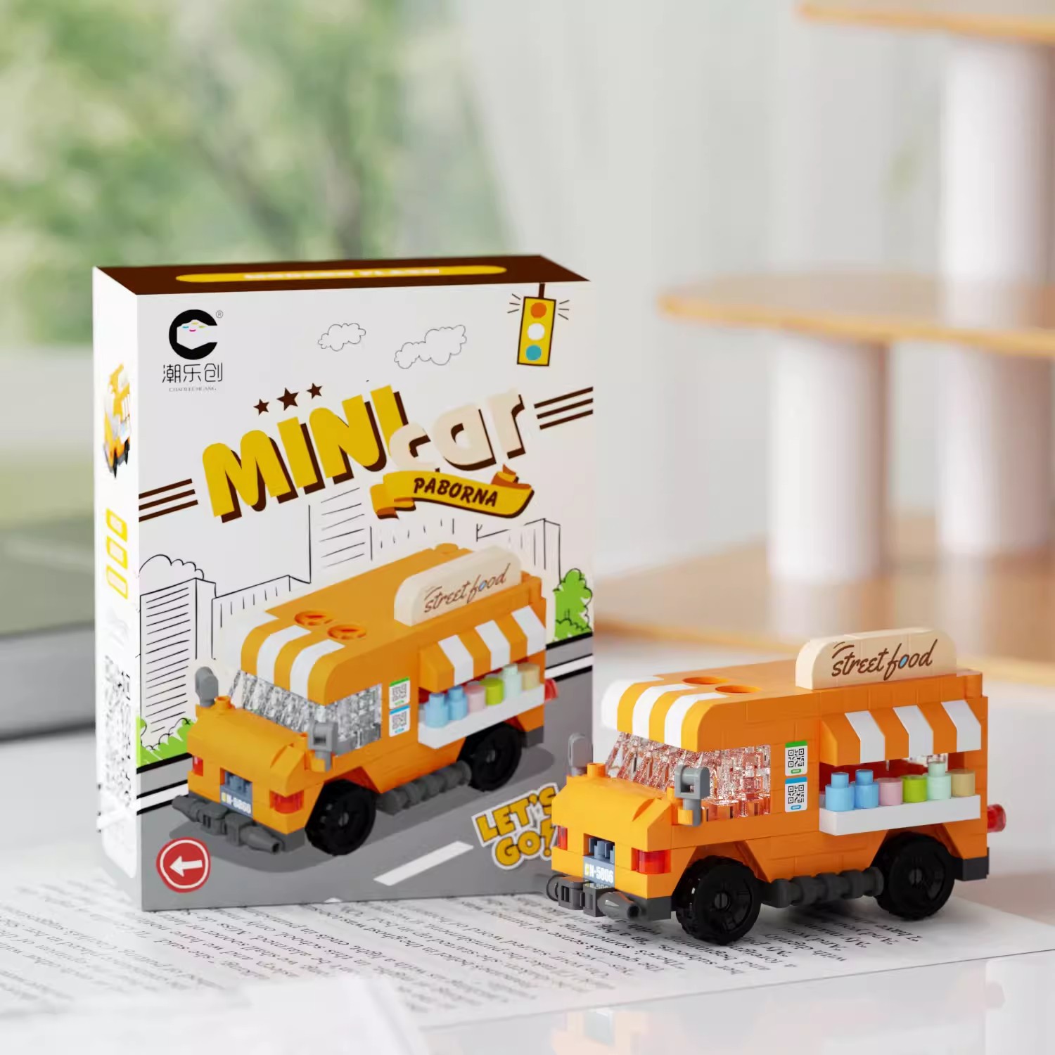 Compatible con los automóviles de construcción de bloques, autobuses, vehículos todoterreno, adornos de alto modelo, juguetes de puzzle para niños, regalos del 1 de junio