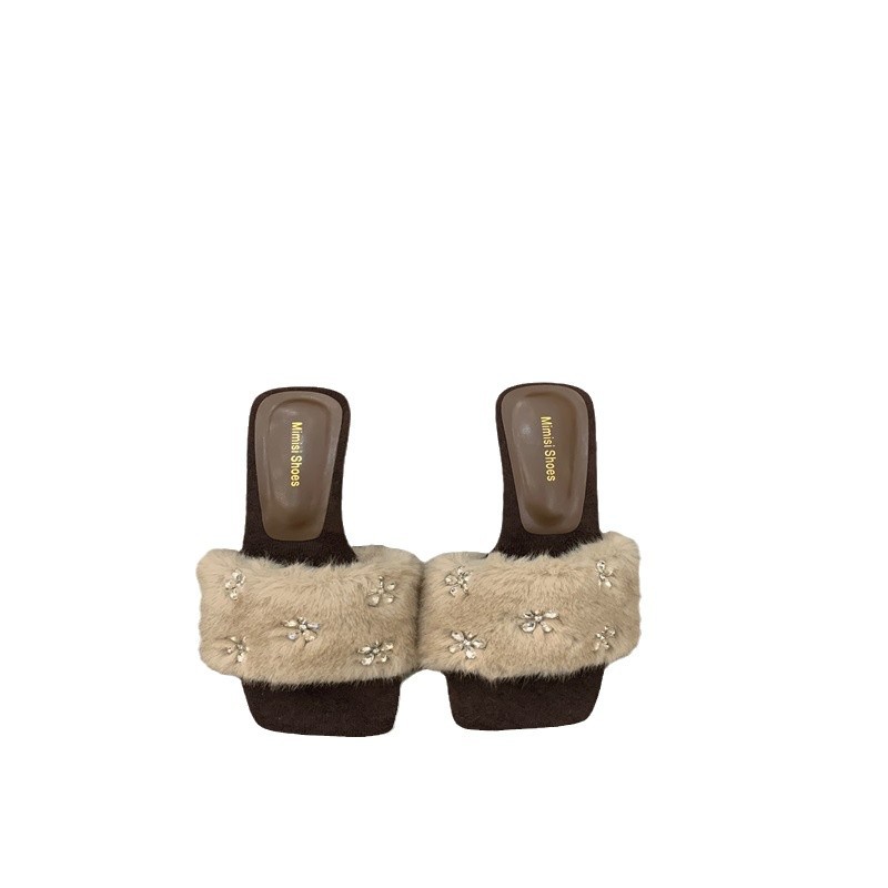 Autumn mules pointed-toe
