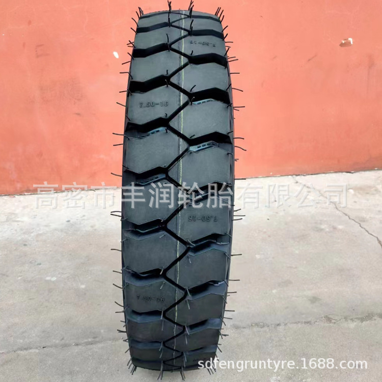 拖拉机轮胎750-16矿山三轮轮胎 7.50-16翻斗车轮胎18层级