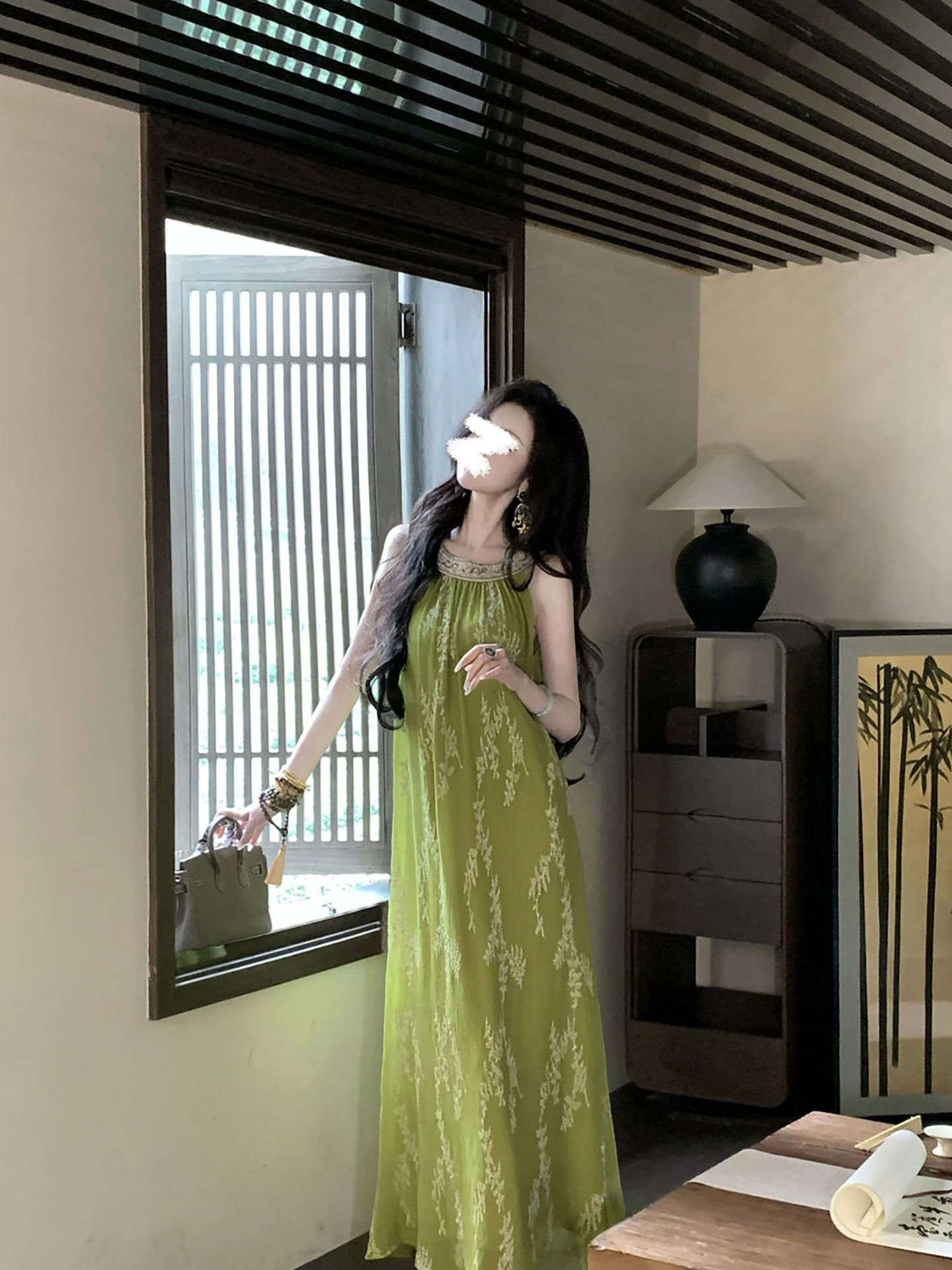 Đầm maxi nữ thắt eo cổ tròn phong cách tân cổ điển họa tiết dây rút eo — Xanh lá cây nhạtcolor chi tiết 2