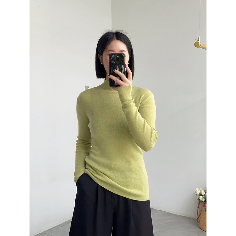 Clouds soft ~ CHAO fine 16 stitches 100. Wool semi-high collar knitwear female temperament commuting solid base shirt Clouds soft ~ CHAO fine 16 stitches 100. Wool semi-high collar knitwear female temperament commuting solid base shirt