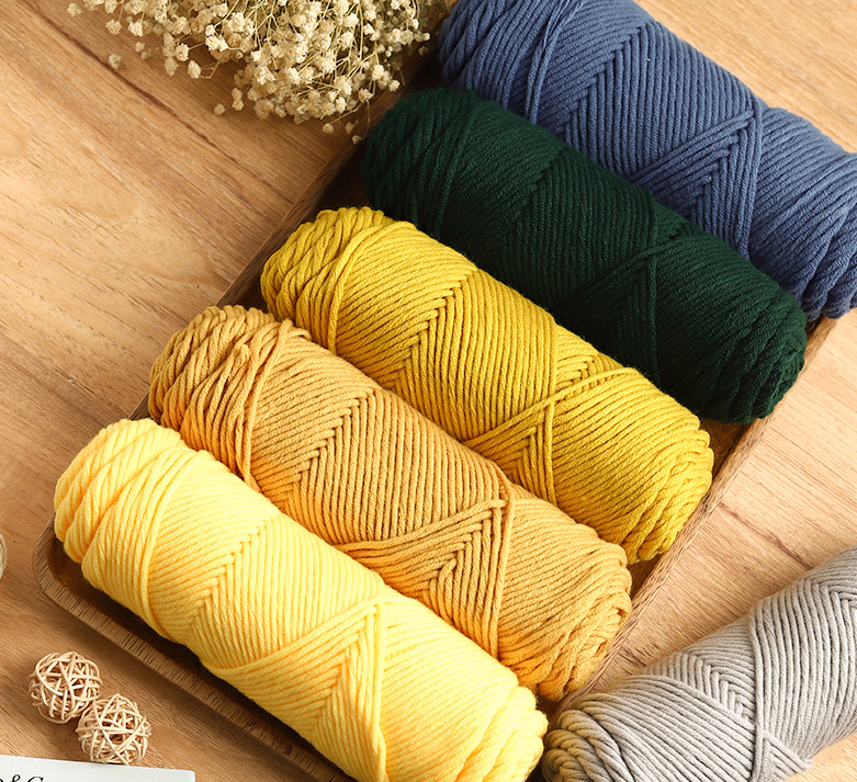 2021款外贸直销牛奶棉5股100%腈纶手编针织团线