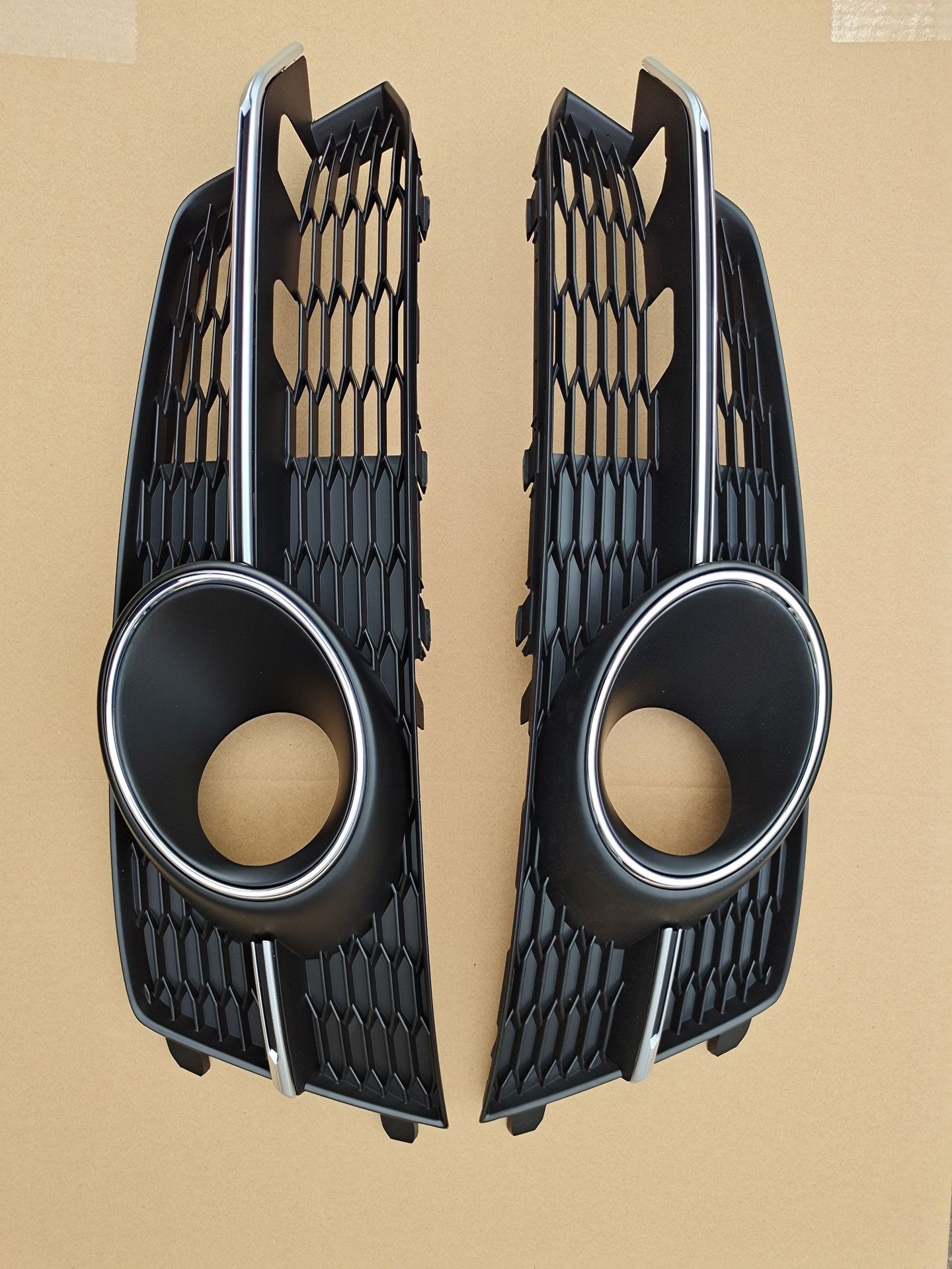 16-18 models suitable for Audi A6L color change and upgrade to S6 style front bumper, large front grille, and bumper