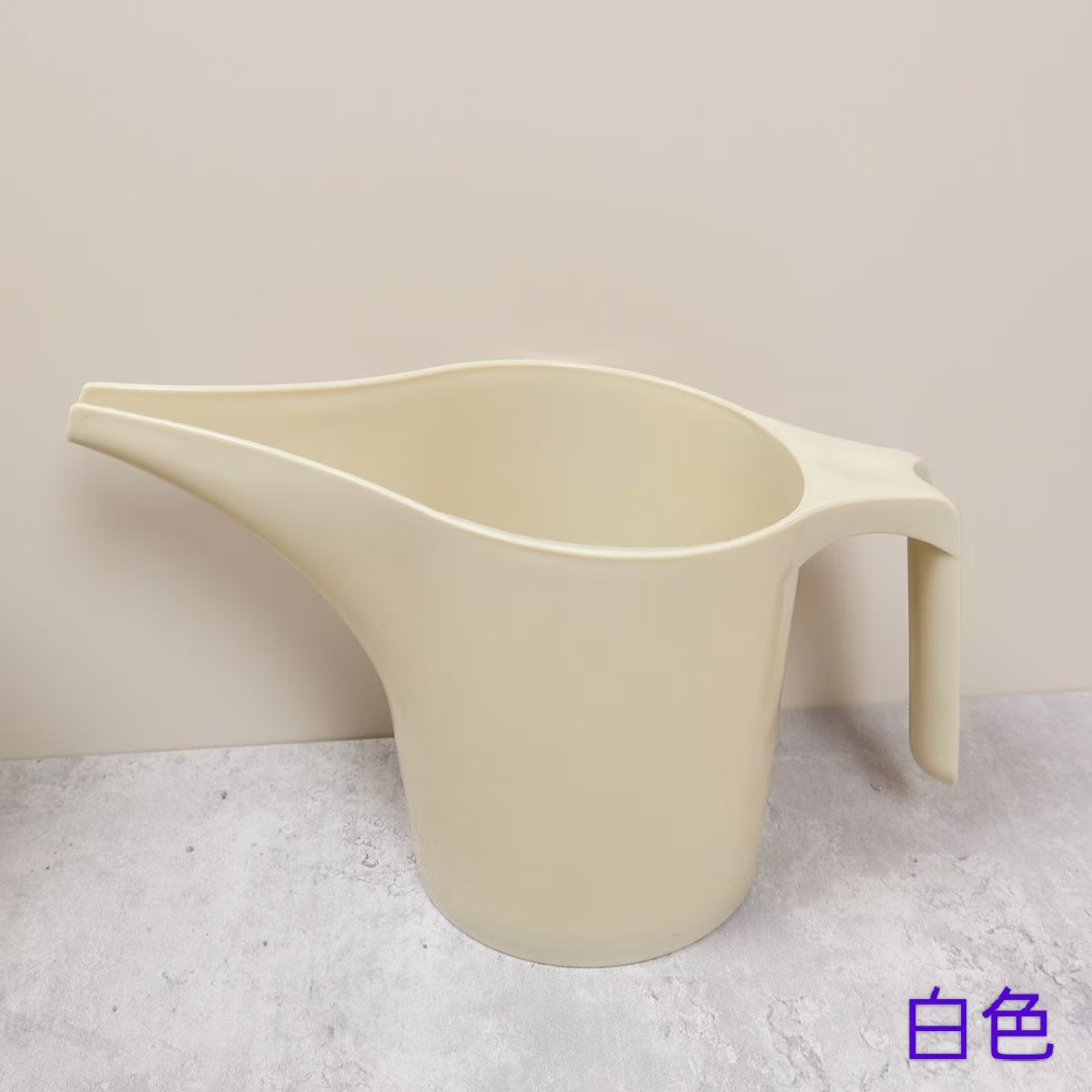 긴 주둥이 물컵 [유백색]