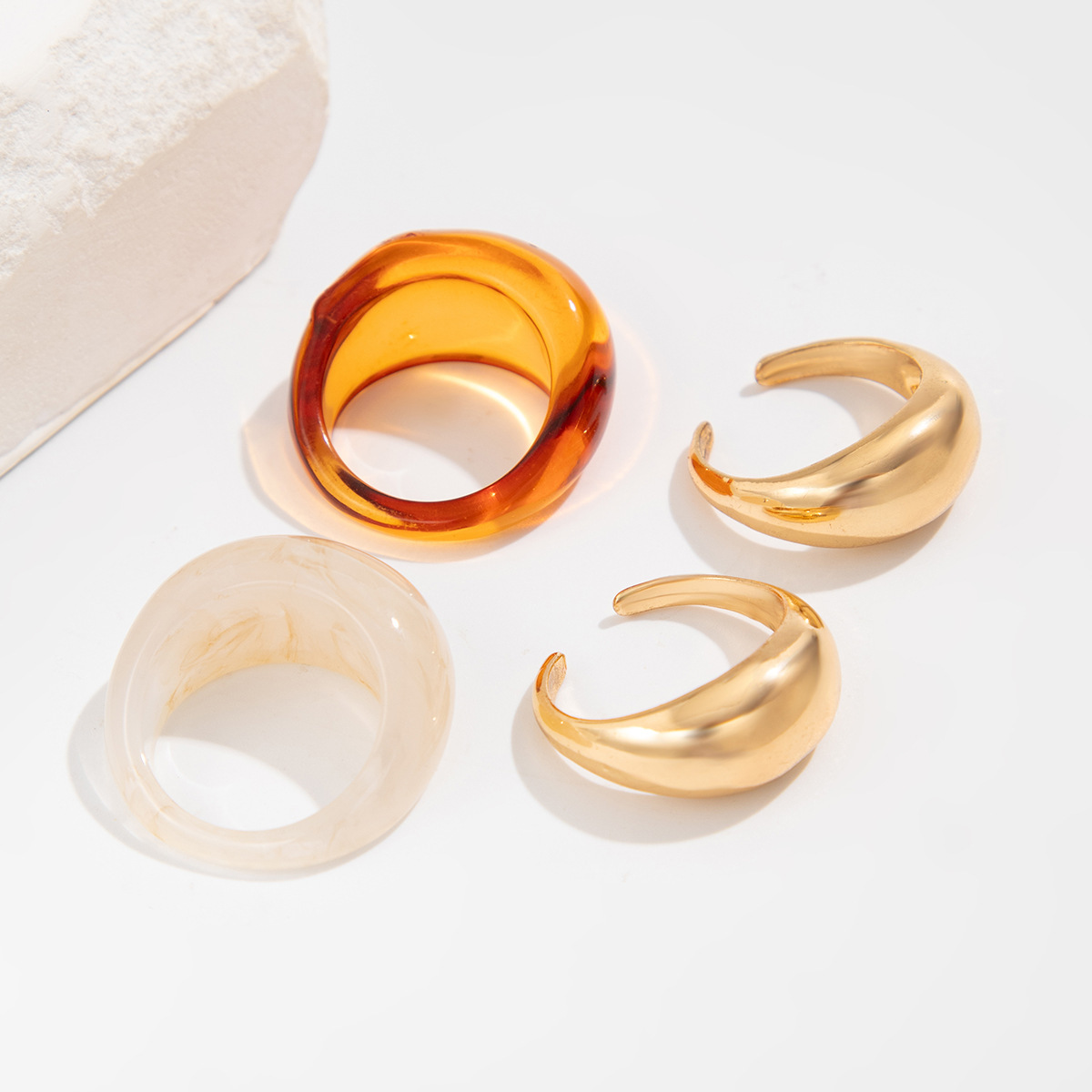 Simple Style Classic Style Alloy Resin Geometric Plating Women's Rings display picture 6