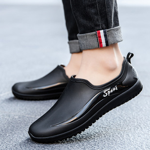 Rain Boots for Men, Low-Top Non-Slip Water Shoes, Waterproof Kitchen Work Boots, All-Season Outdoor Wear-Resistant Construction Site Rubber Shoes
