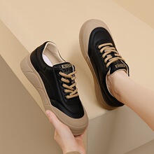 复古运动板鞋女款2024春季新款女士休闲鞋增高软底女鞋厚底面包鞋