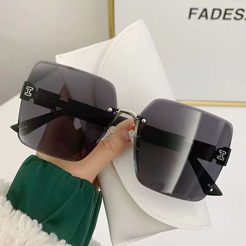 Large Frame H Sunglasses Fashion High-End Rimless Cut-Edge Women's Sunglasses Personality Slimming Internet Celebrity Glasses Trendy Wholesale
