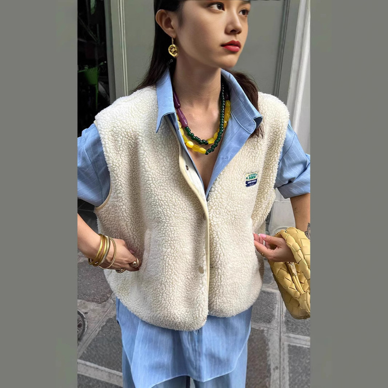 Foreign Trade Women's Sleeveless Fur Vest Top European and American Cross-border Fashion Women's Spring and Autumn Loose Single-breasted Vest Jacket Foreign Trade Women's Sleeveless Fur Vest Top European and American Cross-border Fashion Women's Spring and Autumn Loose Single-breasted Vest Jacket