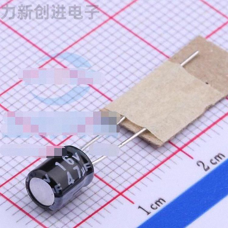 16MS747MEFCT15X7描述47uF 16V电解电容器