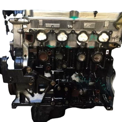 4G64 4G63 engine, Engine assembly
