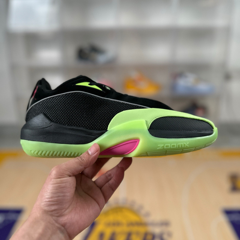 Foreign Trade LUKA 77 practical basketball shoes, air-cushioned low-top men's basketball shoes, retro lightweight sports shoes, versatile trendy shoes