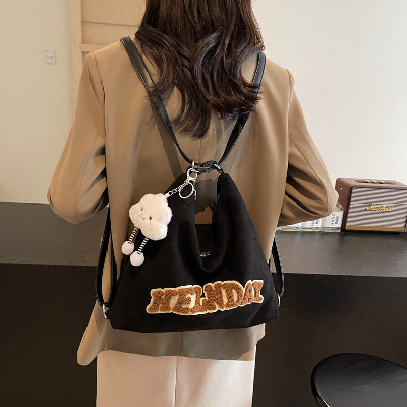 Mochila de gamuza transfronteriza 2024 otoño e invierno nuevo bolso femenino de gran capacidad