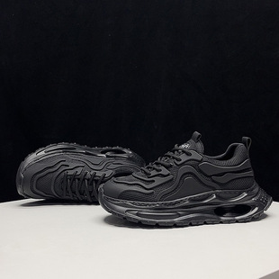 �\��Ь��ʿ������Ь�ļ��¿�͸���p�����Ʒ�����ٴ����e�ϵ�Ь��