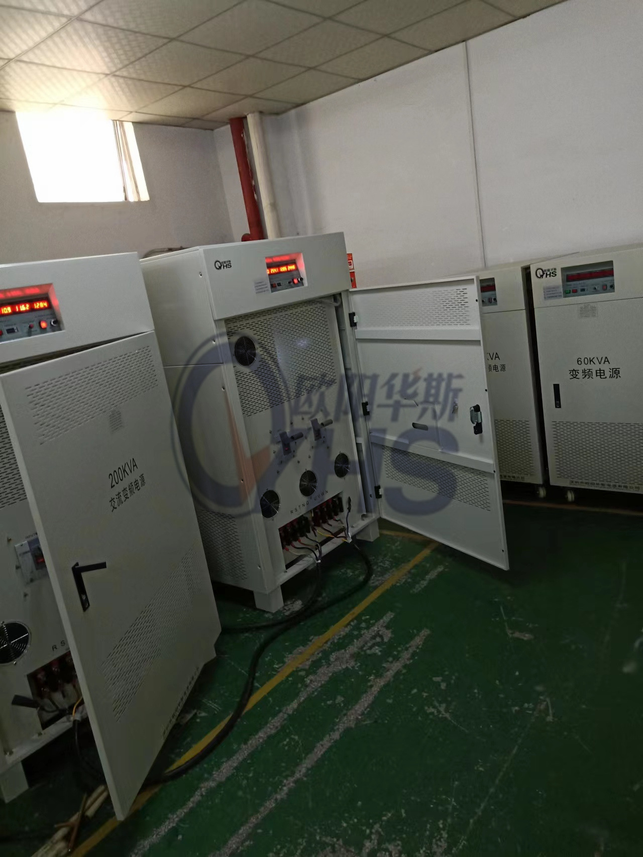 ŷ����˹200KVA��Ƶ��Դ�������ճ��ݣ��������440V 60HZ