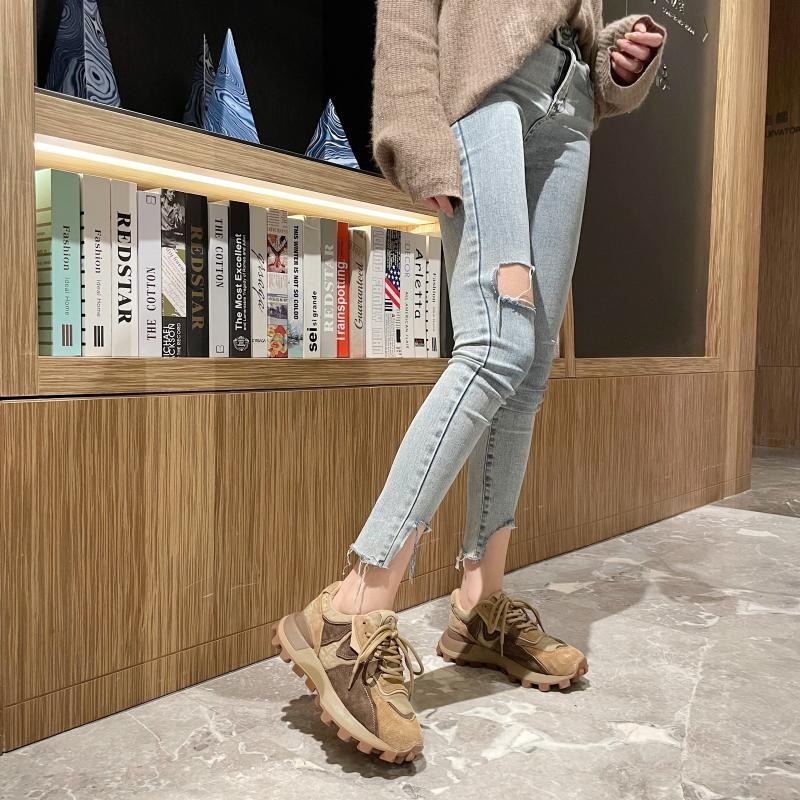 Casual Dad Shoes For Women And Men With Thick Sole For Running_voghion.com