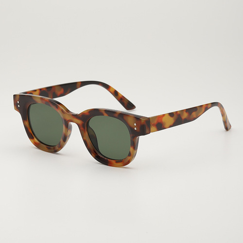 Square Frame UV-Protective Sunglasses for Men, Retro Leopard Print, Black Thick Frame Sunglasses, Teal Tint for Women, Trendy