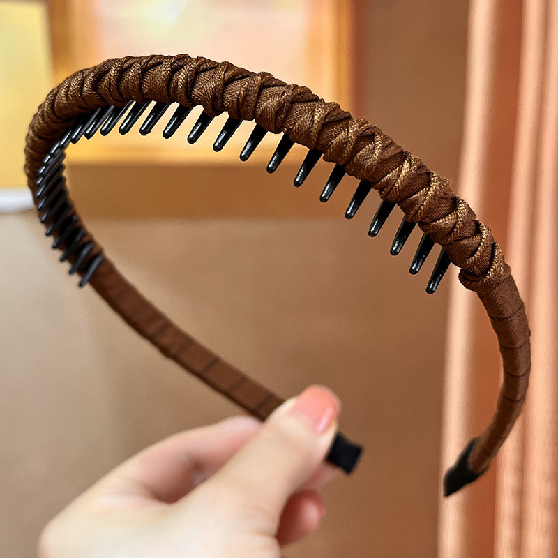 新しいレトロなラインストーンツイストヘッドバンド、ハイエンドでエレガントなヘッドバンド、ヘアピン、女性用インターネットセレブスタイルのつば広ヘアプレス洗顔フープ|undefined