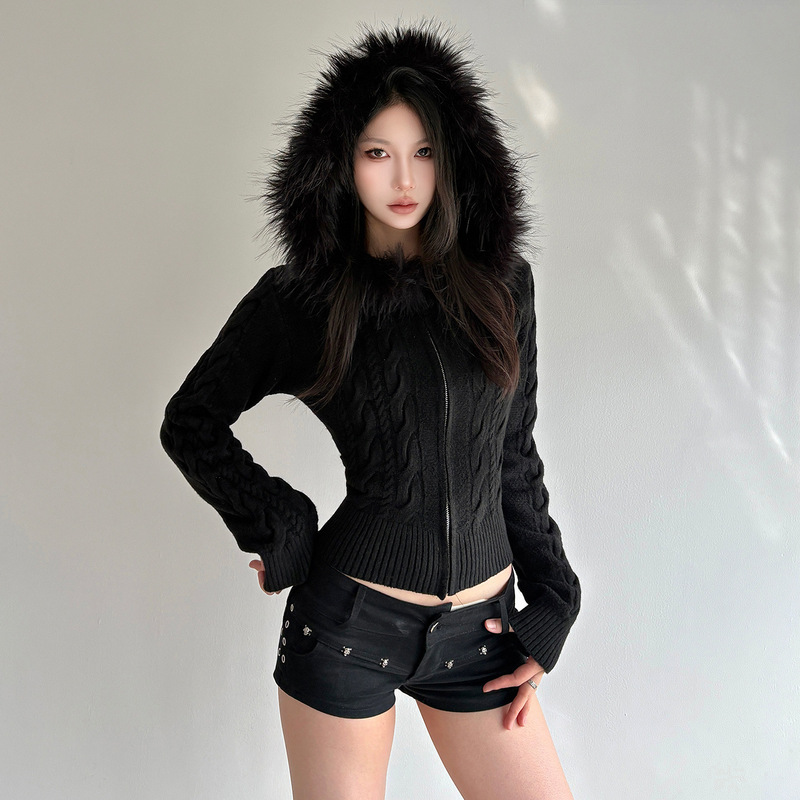 Low Price Clearance Sale # Street-Style Cool and Stylish Fur-Trimmed Patchwork Hooded Zip-Up Jacket, American Retro Versatile Top.