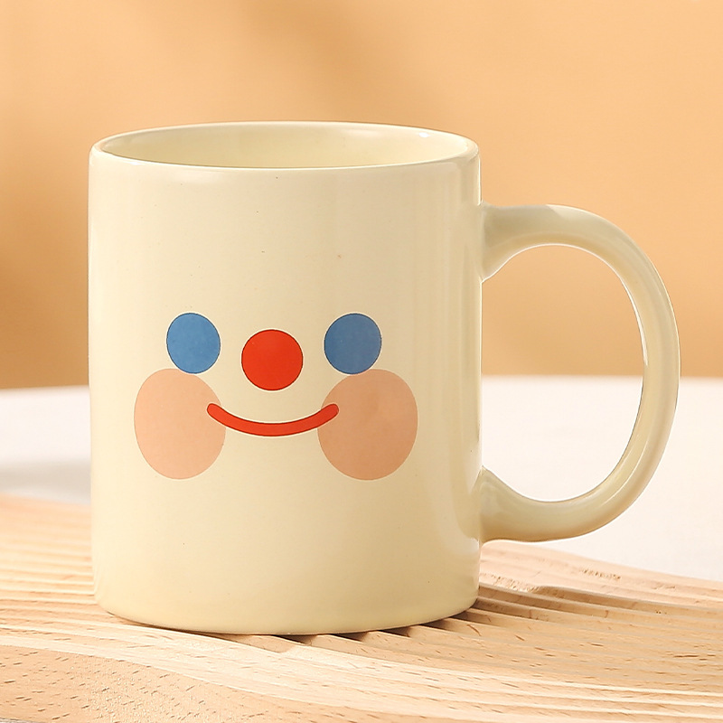 高颜値insアニメかわいいクリーム黄色ruanfuマグカップ米黄陶磁器カップ女子がコップを飲む|undefined