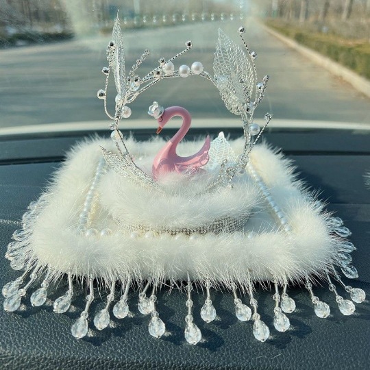 Decoraciones de automóviles Camellia creativa nueva consola central de verano joyas de automóviles chicas decoración de plástico