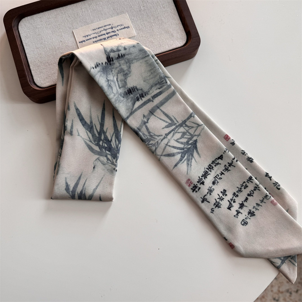 Бамбуковая лента с каллиграфией и рисунком-абриковый цвет.