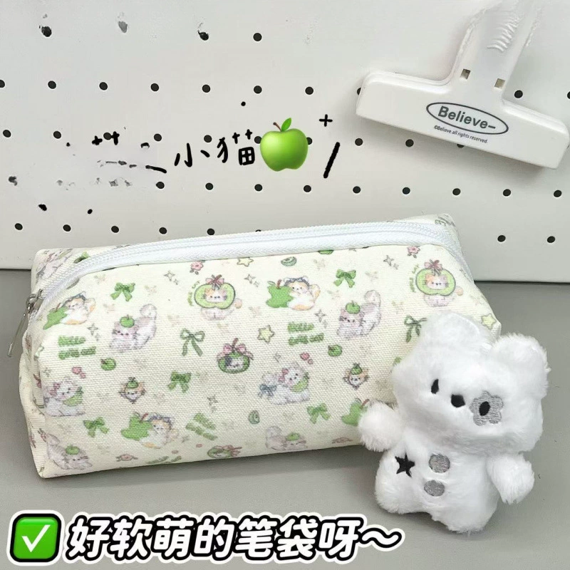 Стильный пенал для карандашей в виде зеленого котенка, вместительный школьный пенал для канцелярии и косметики, фруктовый дизайн.