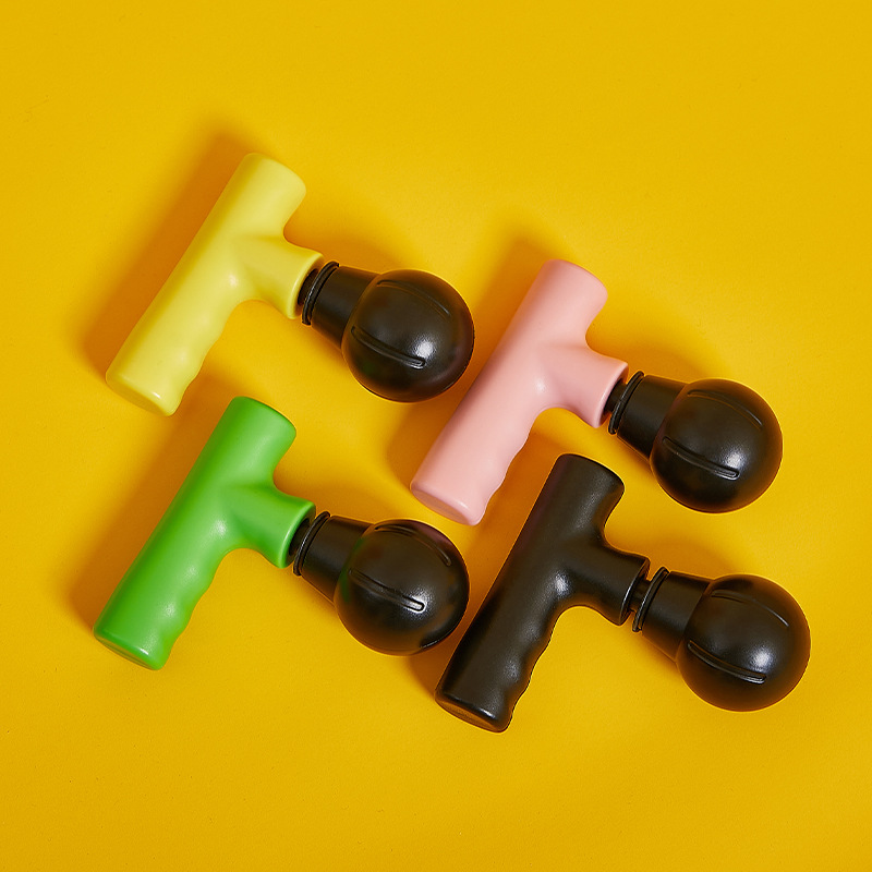 Convenient Mini Fascia Gun Charging Trial Massage Gun Muscle Relaxer High Frequency Vibration Fitness Massager