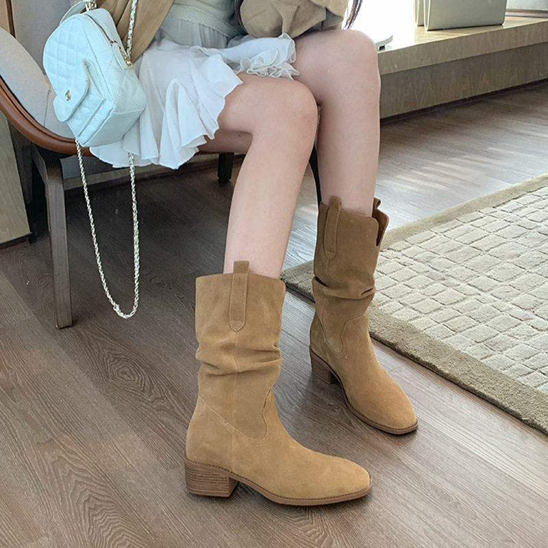 葡萄妈~8cm增高堆堆靴子女2025秋季V口显瘦美拉德粗跟中筒马丁靴|undefined