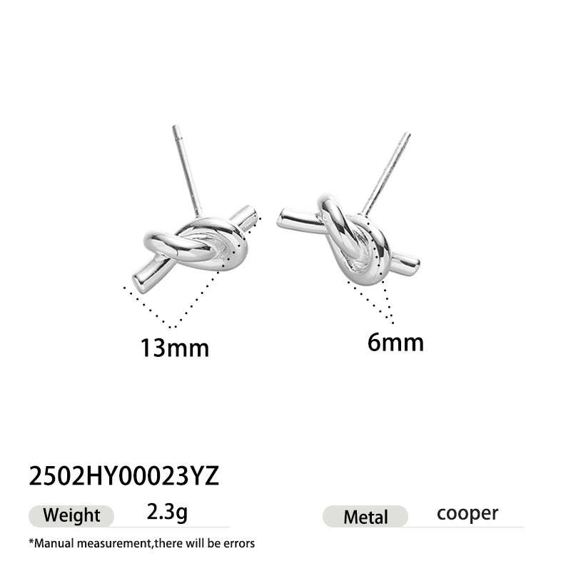 Diseño simple europeo y americano anudado torcido flor pequeños pendientes nicho exquisito retro de alta calidad pendientes de aguja de plata para las mujeres