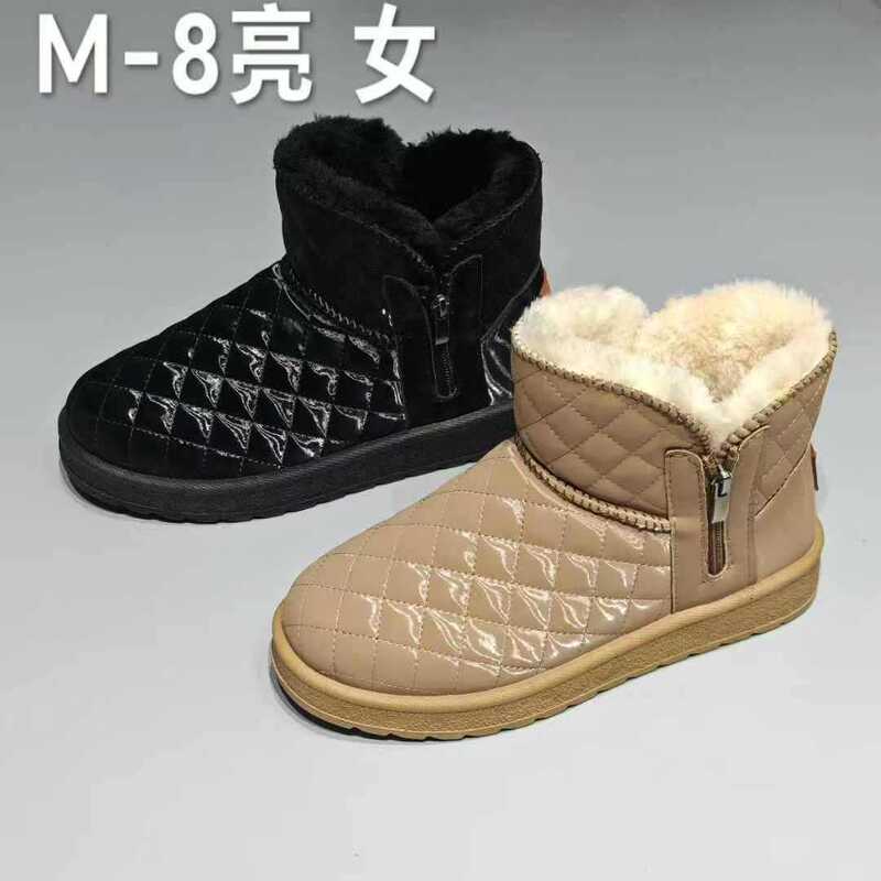 Snow Boots for Women Winter 2025 New Style Fleece-Lined Thickeneded Bread Shoes Leather Waterproof Warm Outer Slippers Snow Boots for Women Winter 2025 New Style Fleece-Lined Thickeneded Bread Shoes Leather Waterproof Warm Outer Slippers
