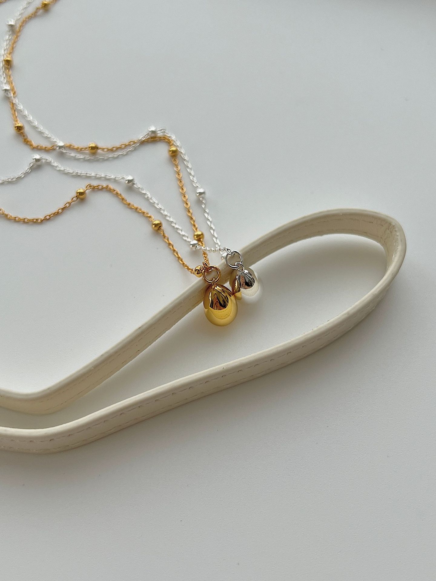 Holiday, Daily Occasion 925 Sterling Silver Material 925 Sterling Silver Plating Water Droplets Pendant Necklace