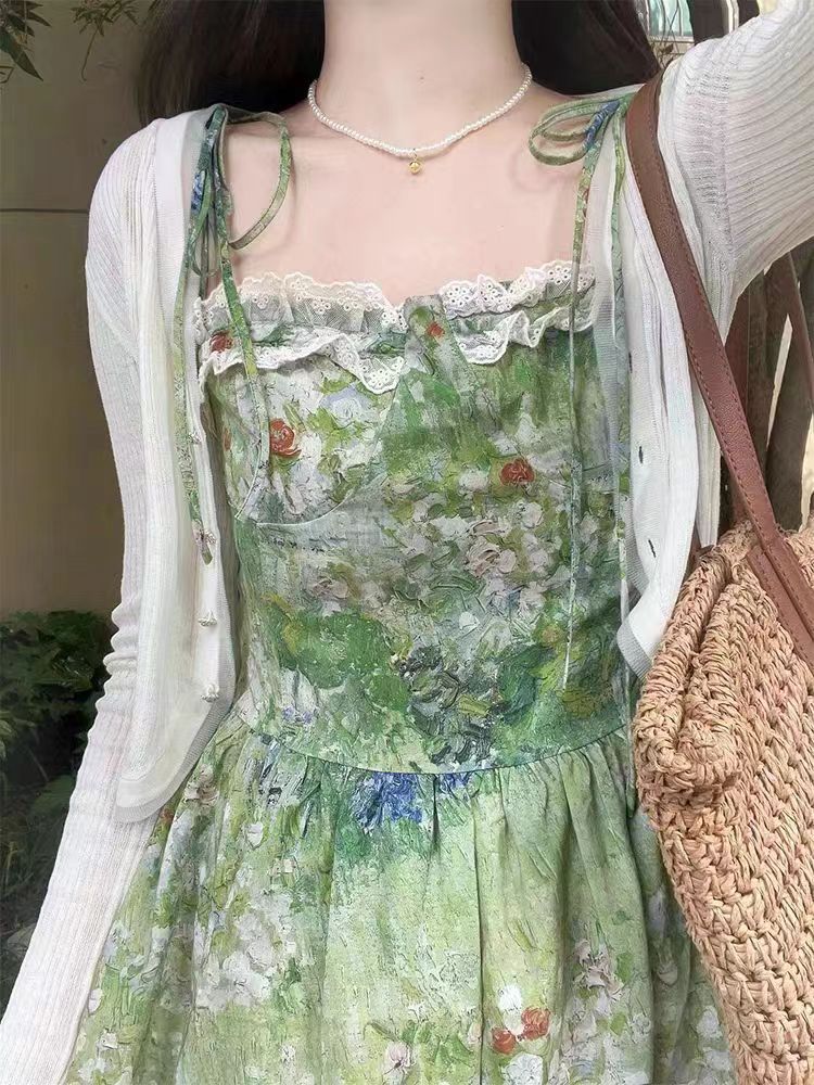 Đầm dây in họa tiết tranh sơn dầu trà chiều chất liệu chiffon Pháp dáng suông — màu xanh lá cây chi tiết 4