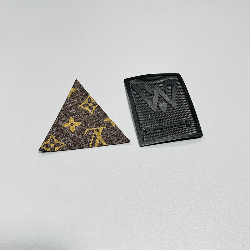 皮标484623.jpg