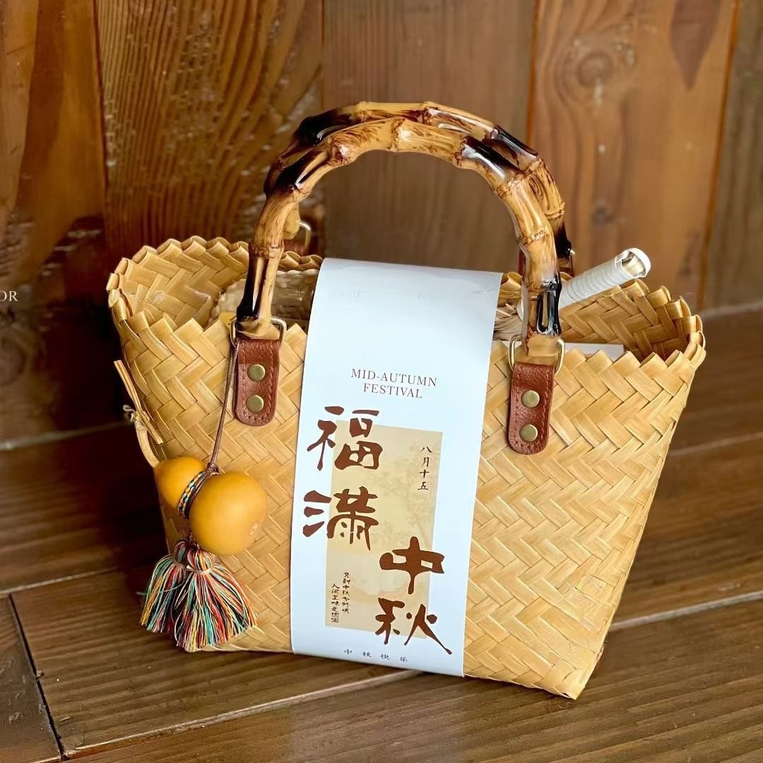 Cestas de nuevo estilo chino de Año Nuevo Reunión anual de reubicación de regalo de aniversario de reubicación de regalo canasta tejida a mano