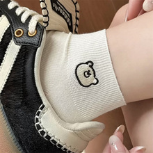 白色袜子女纯棉无骨短筒袜夏季薄款ins潮可爱小熊刺绣中筒袜夏天