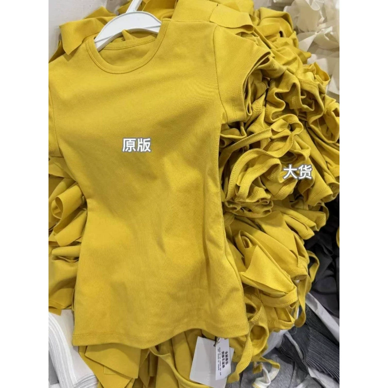 Хлопковая серая рубашка с короткими рукавами и круглым вырезом на правое плечо для женщин, летняя новая популярная рубашка с дизайном, утягивающий топ