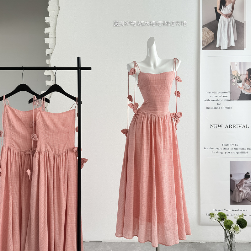 "Xinxing" Serendipitous Encounter with Mermaid Sunset Fern Beauty Goddess Dress Heavyweight 3D Floral French Style Large Hem Strap Dress "Xinxing" Serendipitous Encounter with Mermaid Sunset Fern Beauty Goddess Dress Heavyweight 3D Floral French Style Large Hem Strap Dress